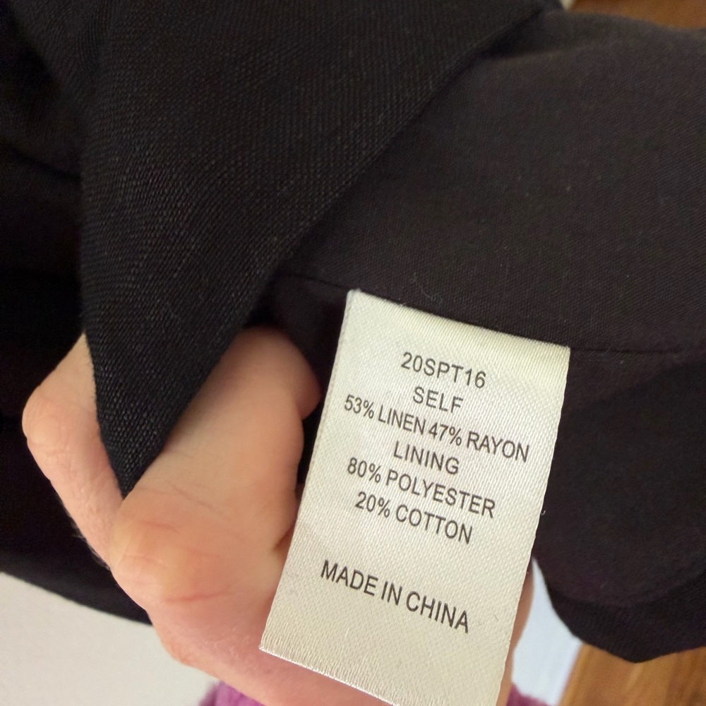 ✨ Hunter Bell Black Linen-Blend Wrap Peplum Top (XS) ✨ - Picture 8 of 11